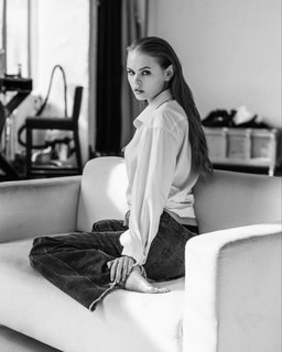 Anastasiya Shcheglova feet photo thumbnail