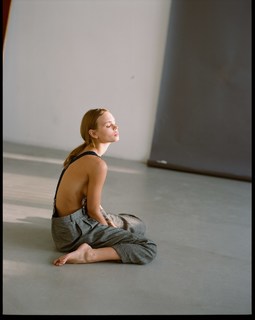 Anastasiya Shcheglova feet photo thumbnail