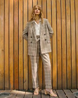 Anastasiya Shcheglova feet photo thumbnail