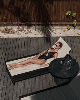 Anastasiya Shcheglova feet photo thumbnail