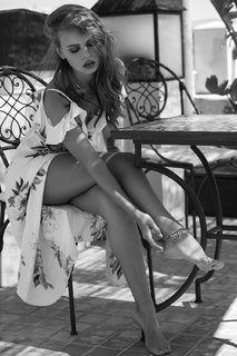 Anastasiya Shcheglova feet photo thumbnail