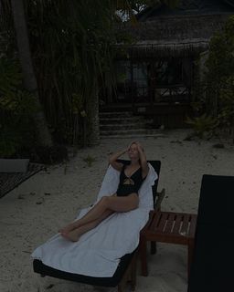 Anastasiya Shcheglova feet photo thumbnail