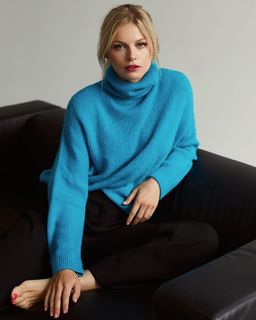 Anastasiya Stezhko feet photo 12