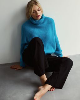 Anastasiya Stezhko feet photo 11