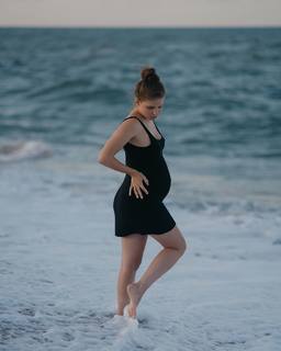 Anastasiya Zadorozhnaya feet photo 18