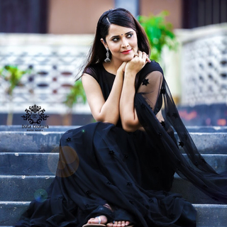 Anasuya Bharadwaj feet photo 4