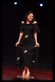 Anasuya Bharadwaj feet photo 15
