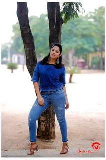 Anasuya Bharadwaj feet photo 12