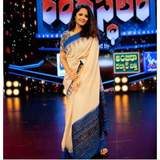 Anasuya Bharadwaj feet photo 3