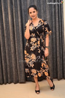 Anasuya Bharadwaj feet photo 17