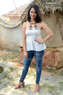Anasuya Bharadwaj feet photo 13