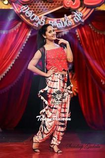 Anasuya Bharadwaj feet photo 2
