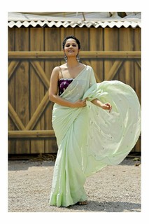 Anasuya Bharadwaj feet photo 6