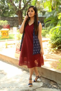 Anasuya Bharadwaj feet photo 9