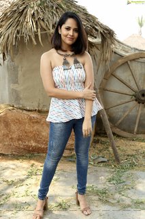 Anasuya Bharadwaj feet photo 7