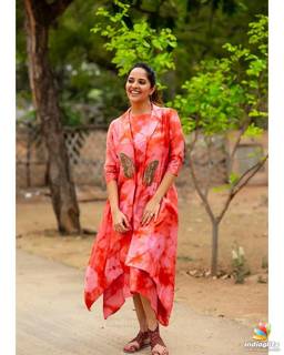 Anasuya Bharadwaj feet photo 6