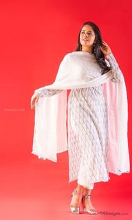 Anasuya Bharadwaj feet photo 14