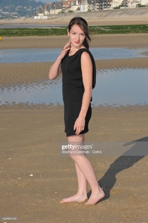 Anaïs Demoustier feet photo 1