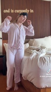 Anaïs Gallagher feet photo 6