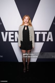 Anaïs Gallagher feet photo 3