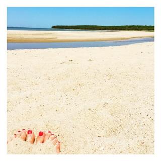 Andi Dorfman feet photo 9