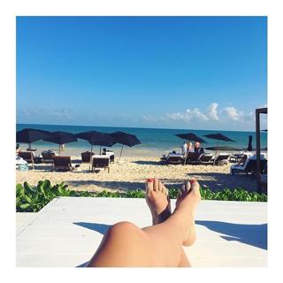 Andi Dorfman feet photo 1
