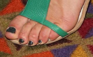 Andi Dorfman feet photo 7