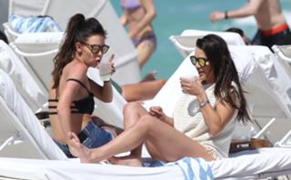 Andi Dorfman feet photo 3
