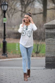 Andi Dorfman feet photo 4