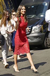 Andi Dorfman feet photo 18