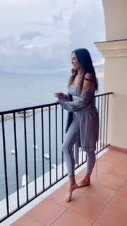 Andi Dorfman feet photo 6
