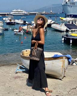 Andi Dorfman feet photo 13
