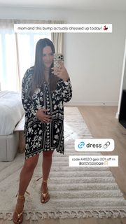 Andi Dorfman feet photo 2