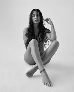 Andi Tóth feet photo 11