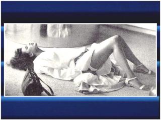 Andie MacDowell feet photo thumbnail