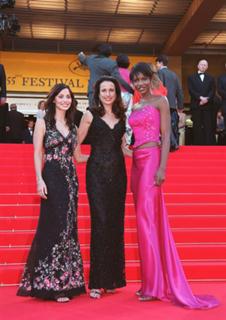 Andie MacDowell feet photo thumbnail
