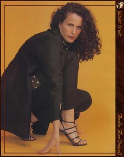 Andie MacDowell feet photo thumbnail