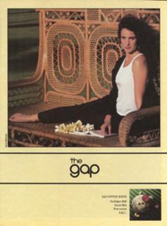 Andie MacDowell feet photo thumbnail