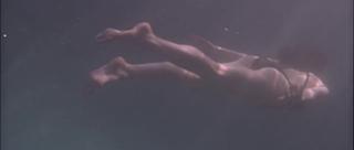 Andie MacDowell feet photo thumbnail