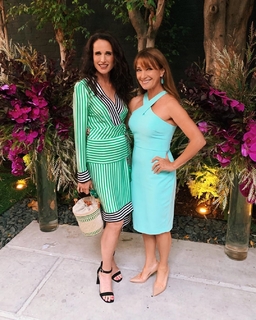 Andie MacDowell feet photo thumbnail