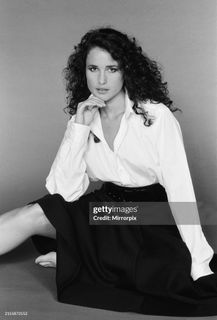 Andie MacDowell feet photo 7