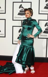 Andra Day feet photo 9