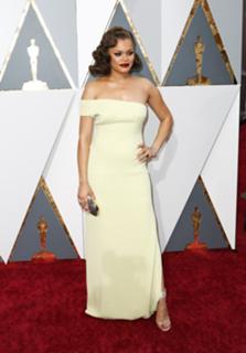 Andra Day feet photo 6