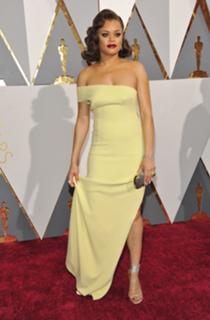 Andra Day feet photo 3