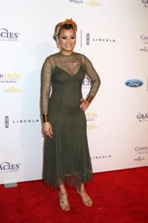 Andra Day feet photo 15