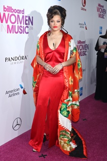 Andra Day feet photo 16