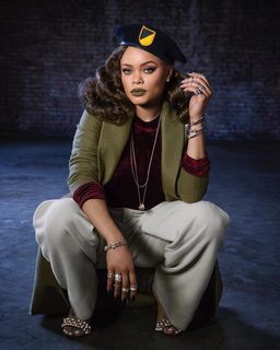 Andra Day feet photo 13