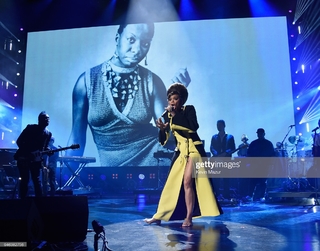 Andra Day feet photo 11