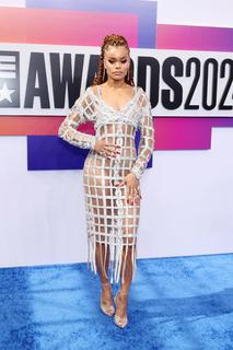 Andra Day feet photo 10