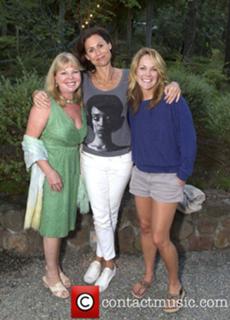 Andrea Anders feet photo 5